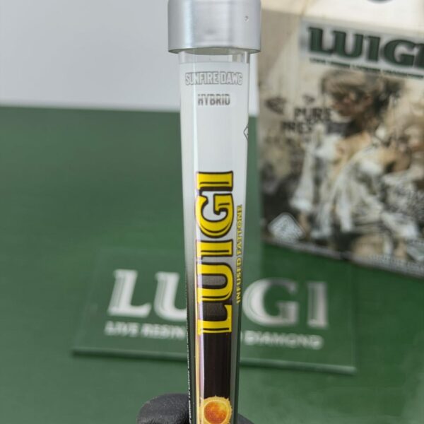luigi v8 disposable 2g vape with pre roll
